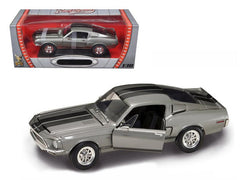 1968 Shelby GT 500KR Silver 1/18 Diecast Model Car by Road Signature - VirtuousWares:Global