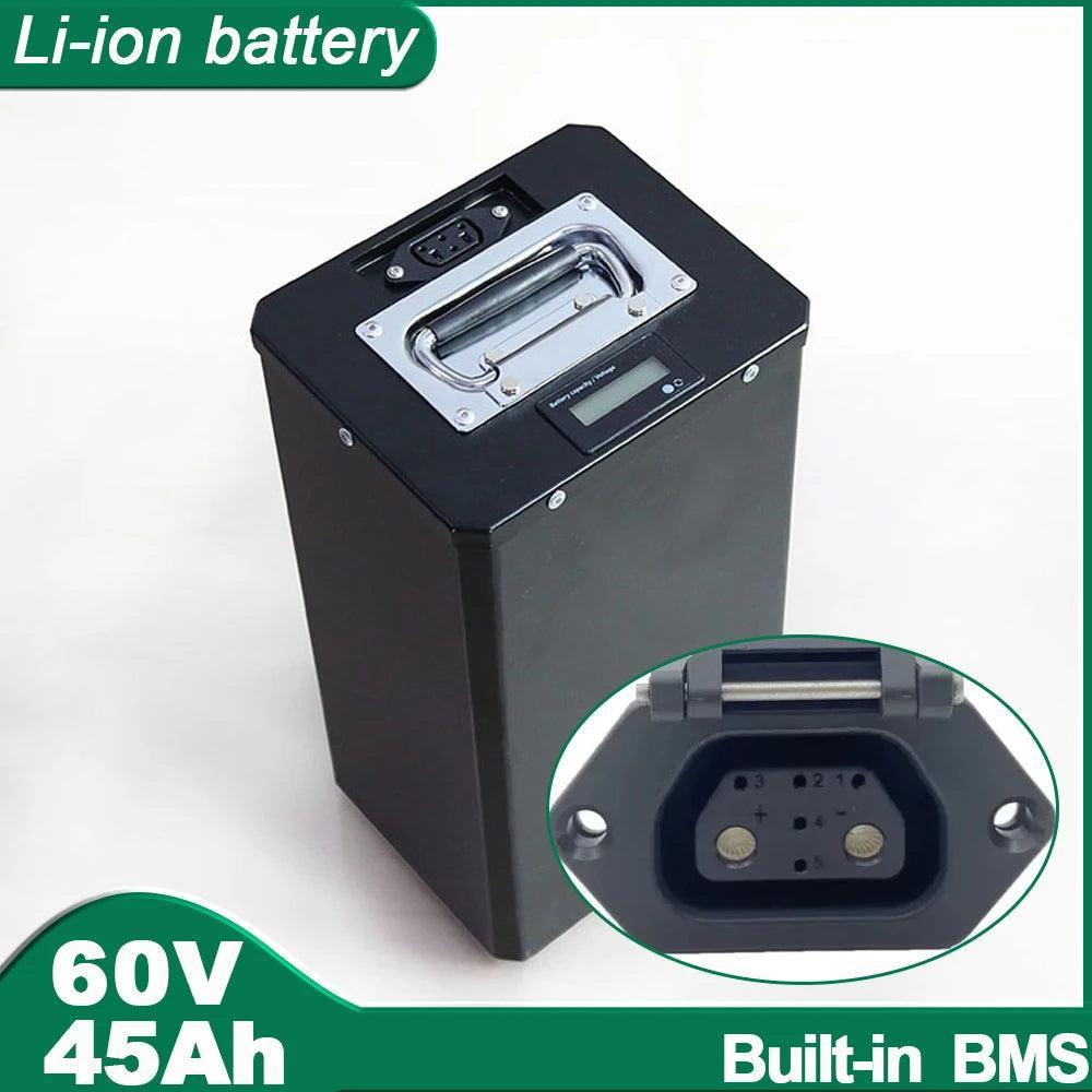 60V 45AH  17S Li-ion With Charger 80A 4000W SOCO Electric Scooter