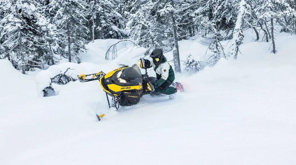 Adults Snowmobiles Chinese Snowmobile 850cc Snow-Scooter Snowmobile - VirtuousWares:Global