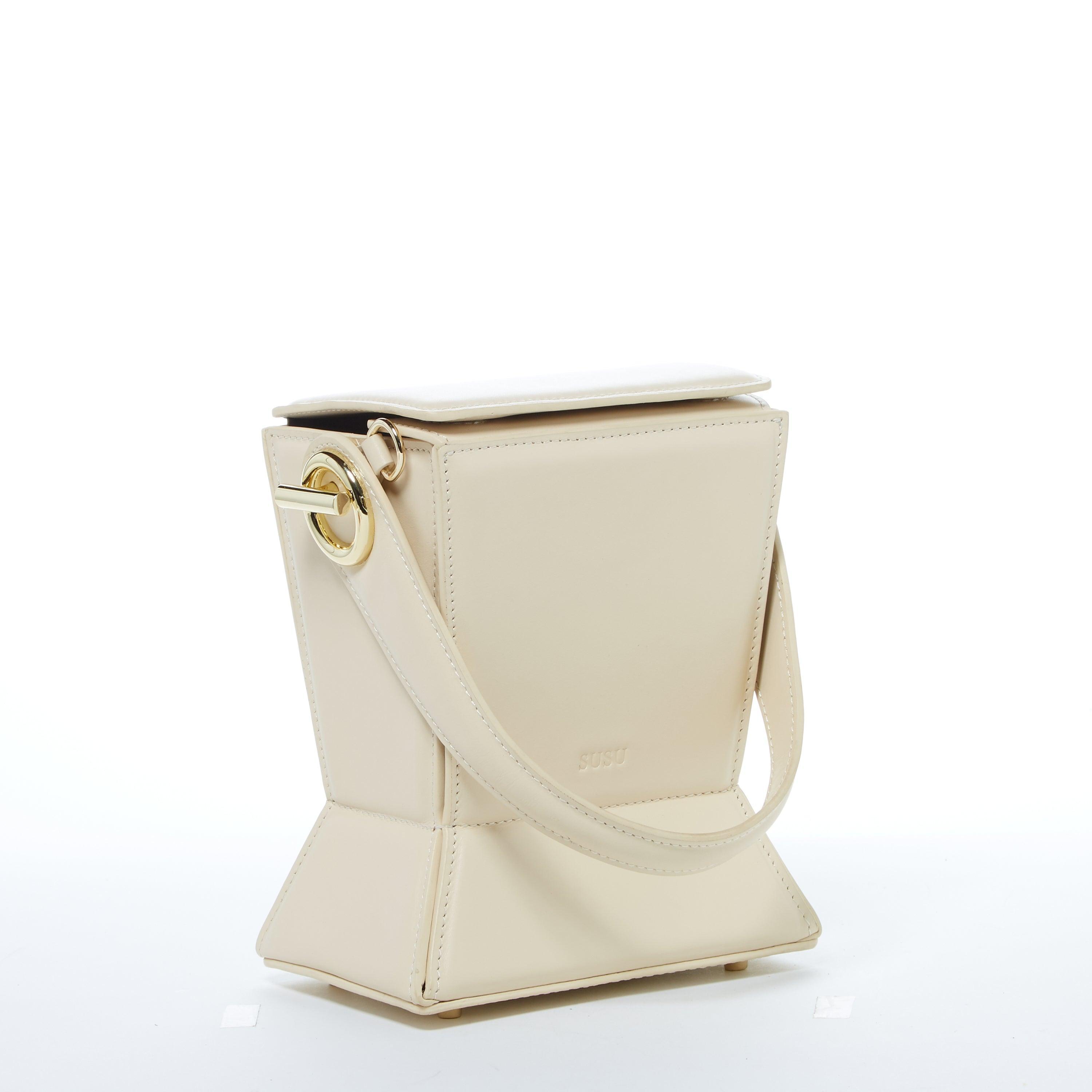 Amber Leather Bucket Bag Creamy Off White - VirtuousWares:Global