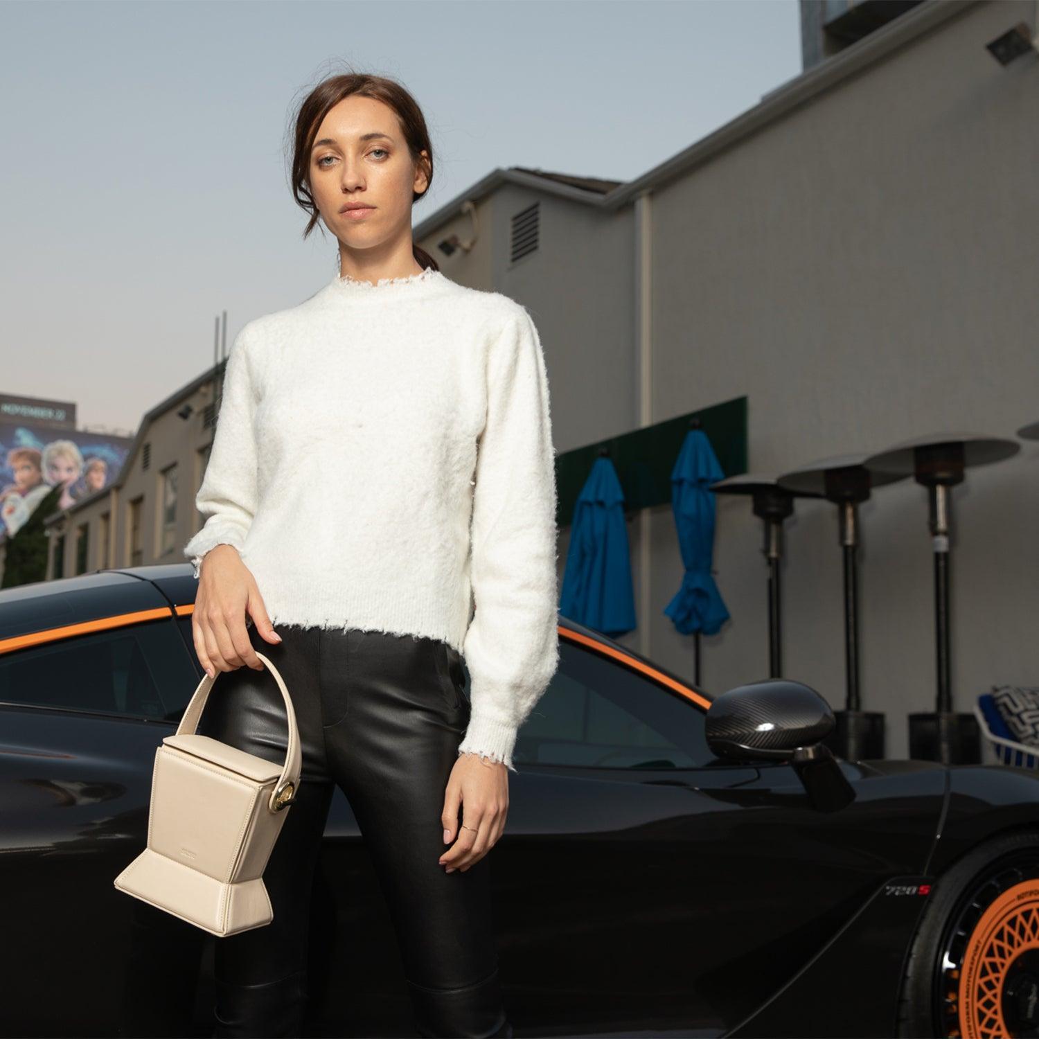 Amber Leather Bucket Bag Creamy Off White - VirtuousWares:Global