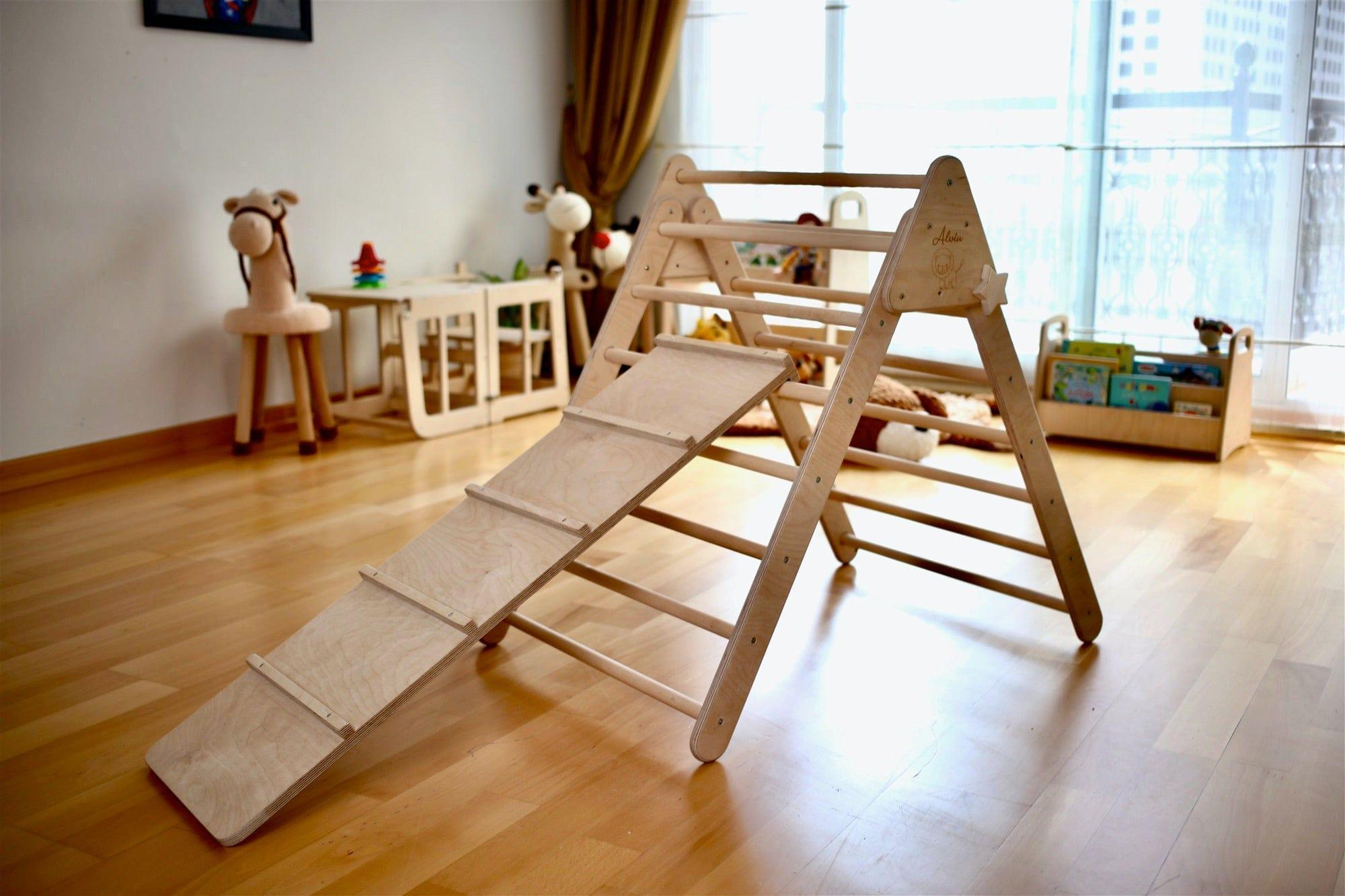 Climbing Triangle and Ladder Ramp - VirtuousWares:Global