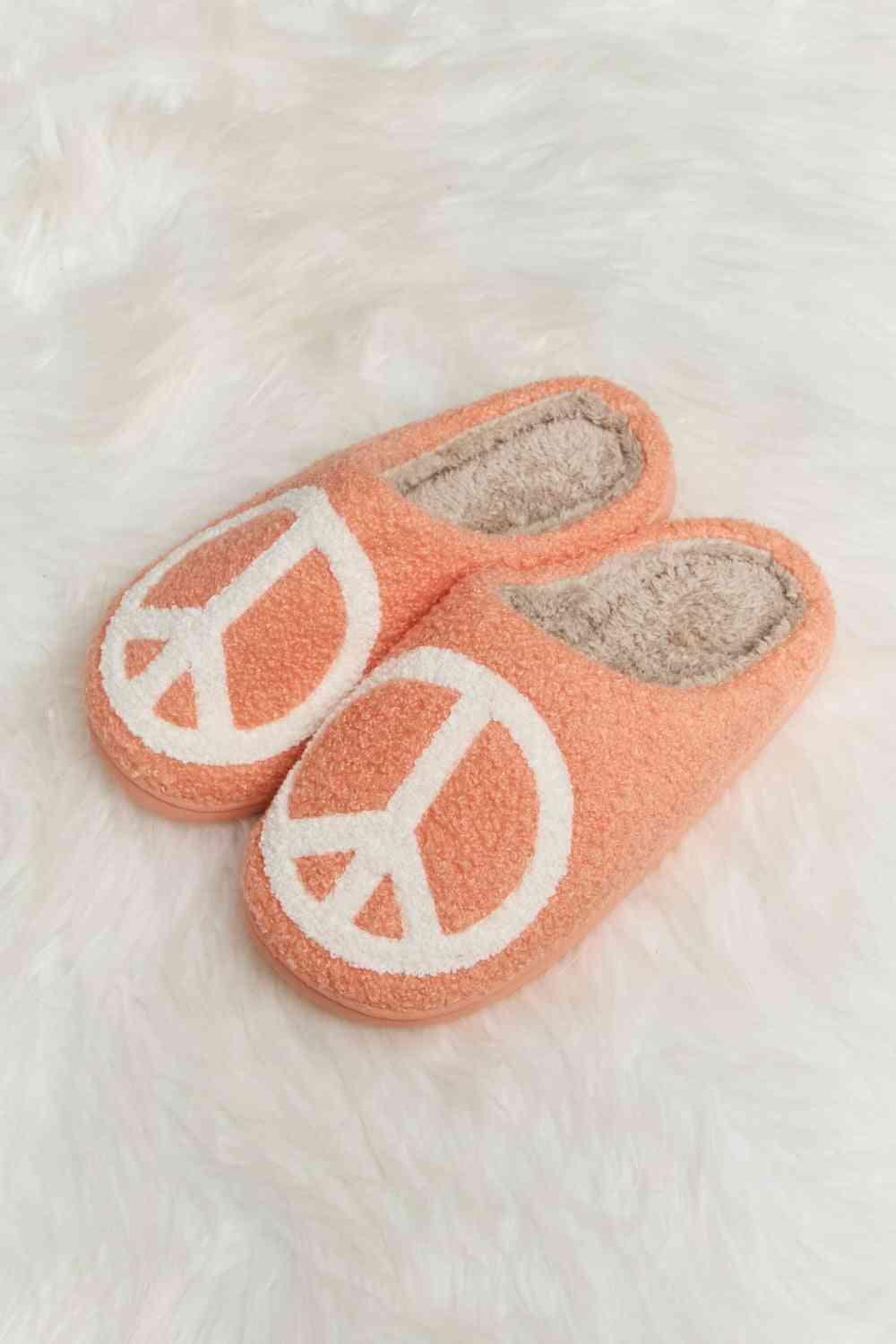 Comfy Cozy Plush Slide Slippers - VirtuousWares:Global