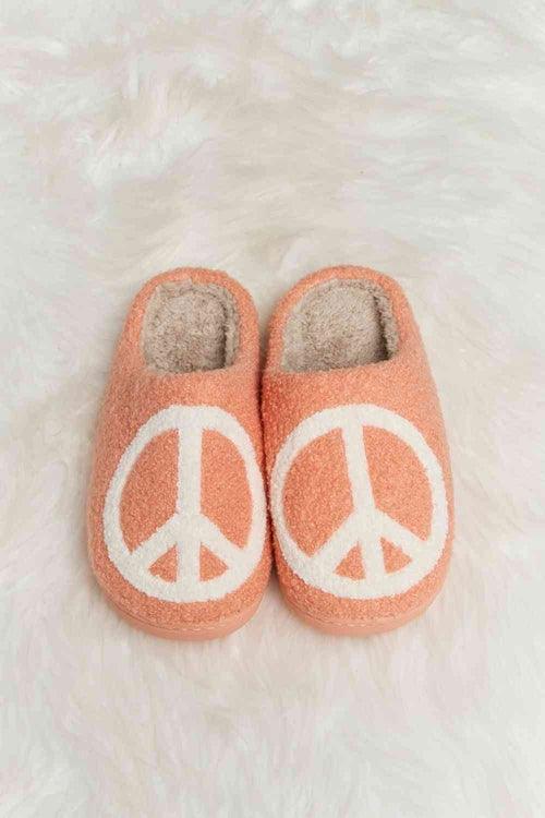 Comfy Cozy Plush Slide Slippers - VirtuousWares:Global