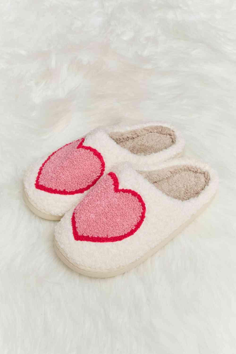 Comfy Cozy Plush Slide Slippers - VirtuousWares:Global