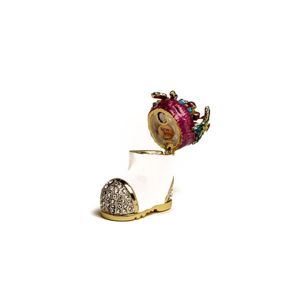 Decorated Christmas Shoe - VirtuousWares:Global