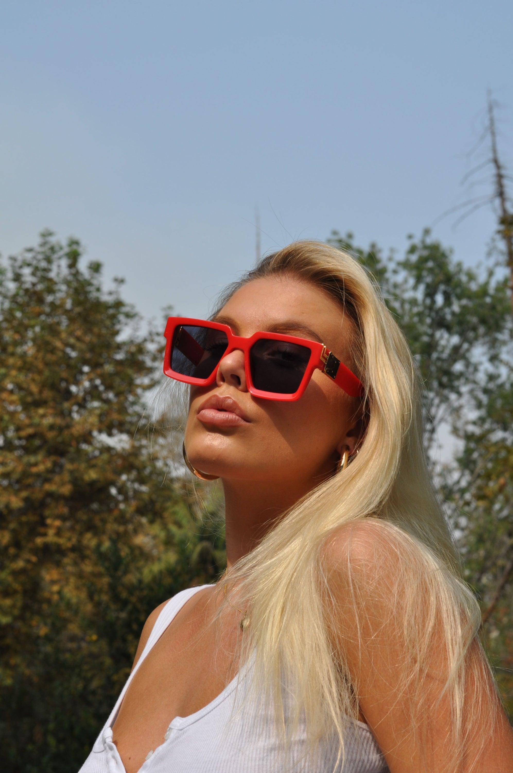 Evanston | Classic Retro Vintage Square Fashion Sunglasses - VirtuousWares:Global