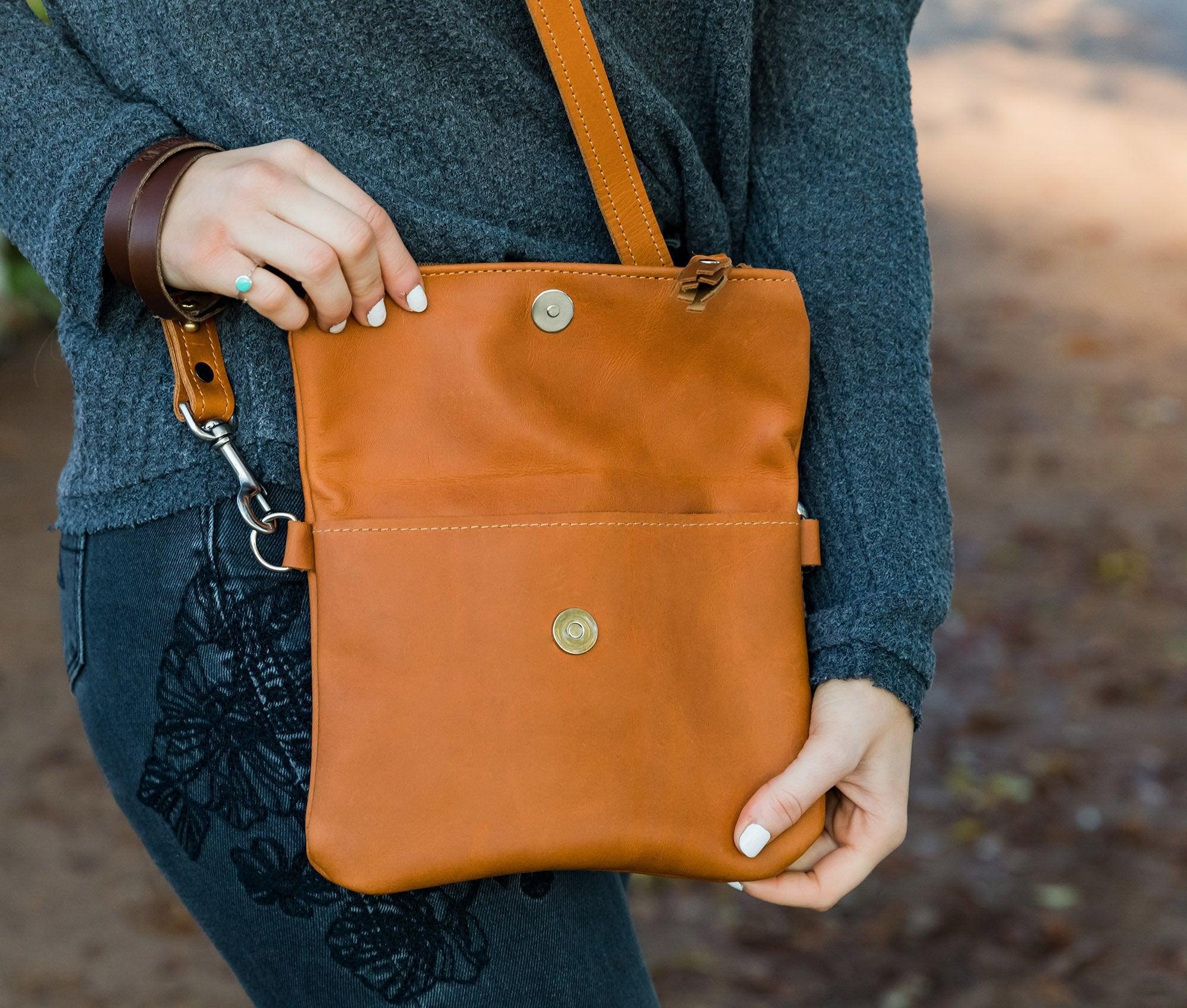 Foldover Crossbody Clutch - VirtuousWares:Global