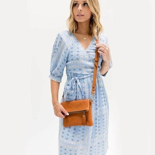 Foldover Crossbody Clutch - VirtuousWares:Global