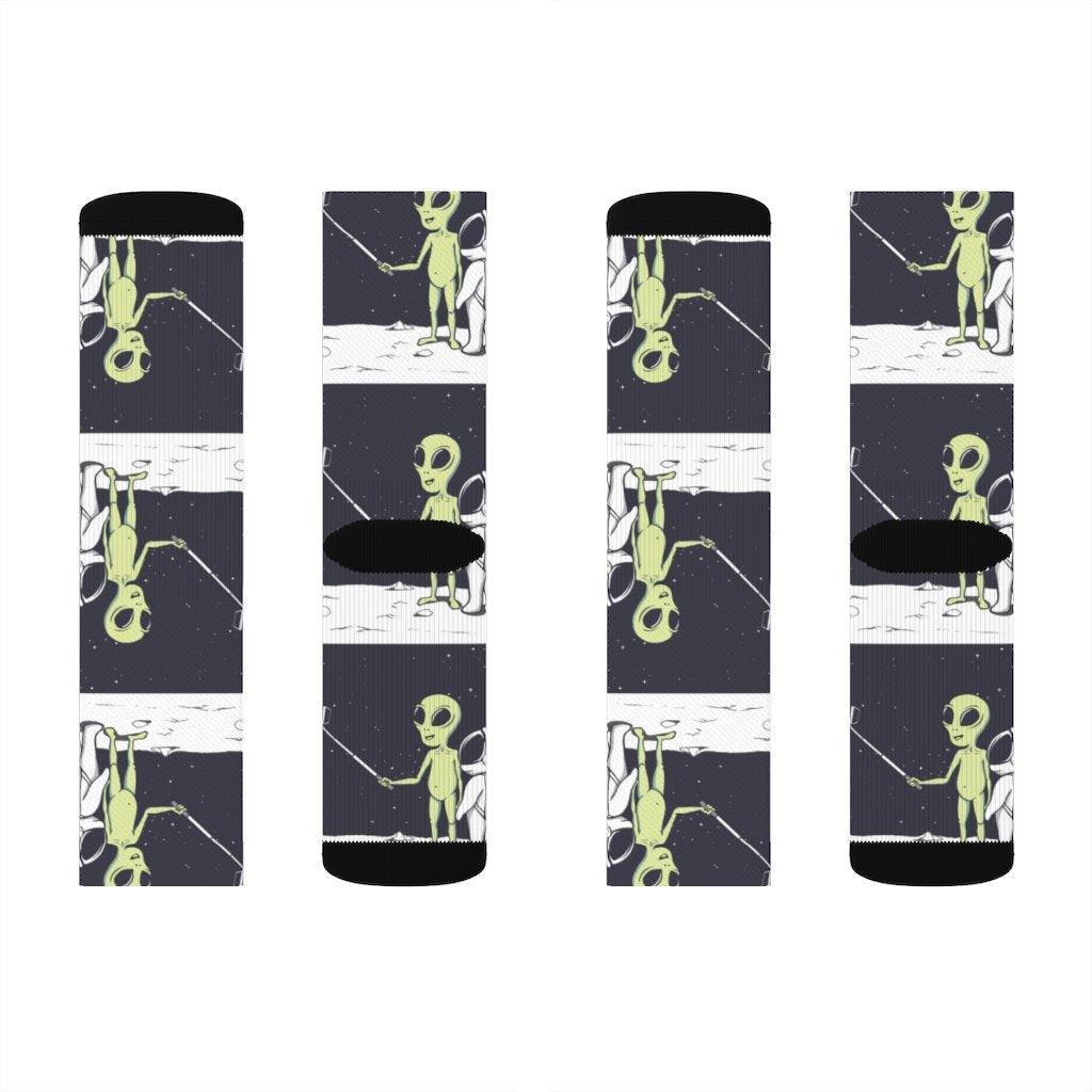 Funny Alien Selfie Socks - VirtuousWares:Global
