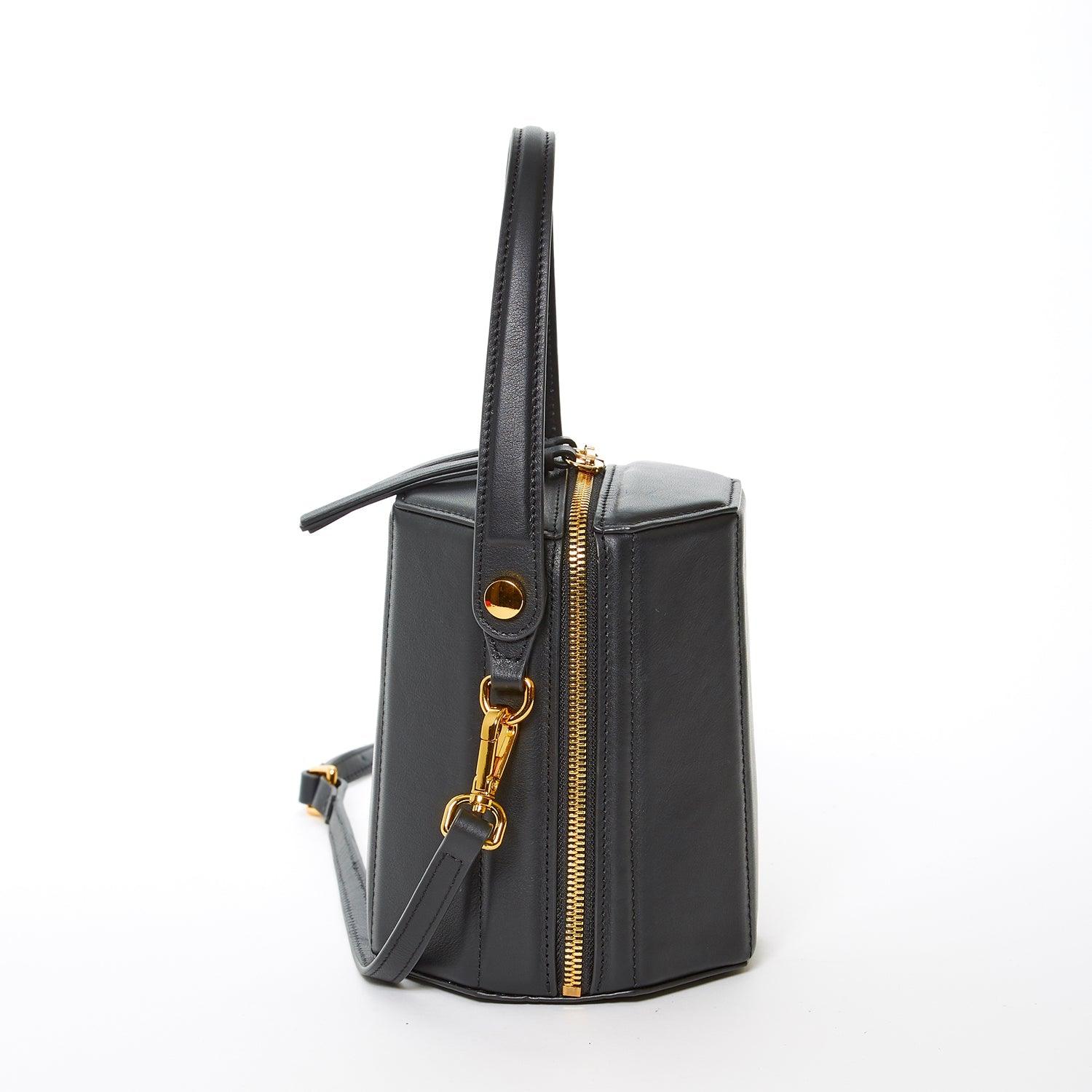 Harper Black Leather Bucket Bag - VirtuousWares:Global