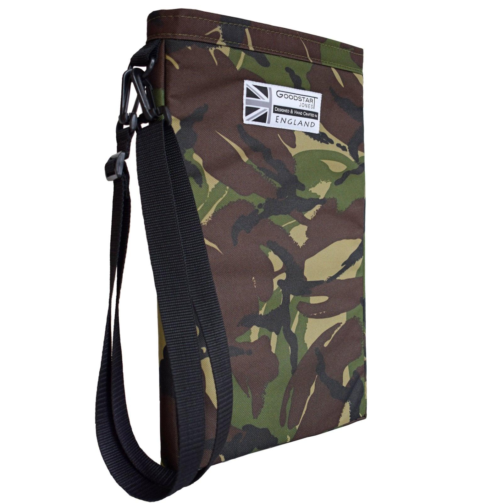 Laptop Carry Case 15.6 | CAMO - VirtuousWares:Global