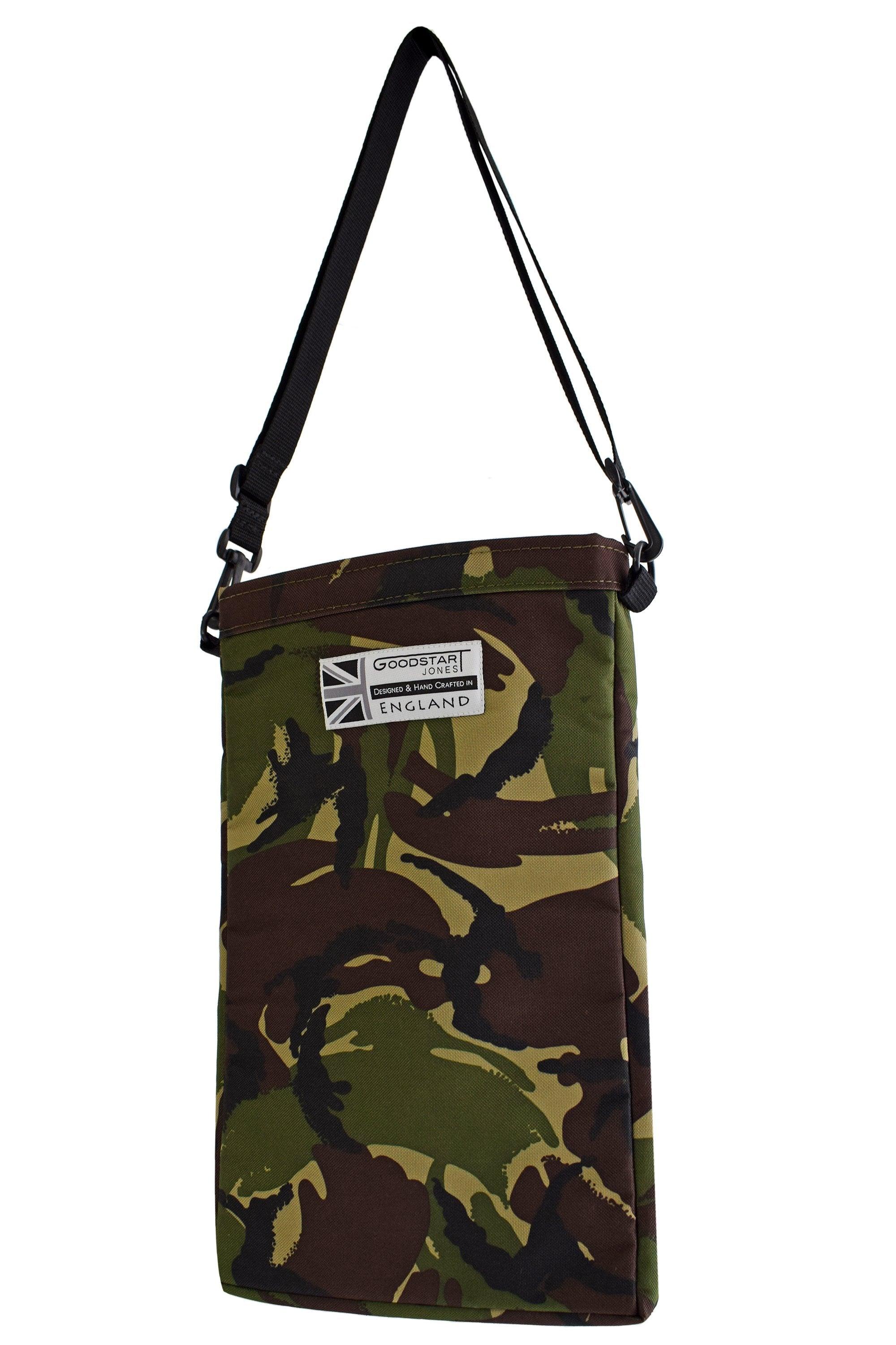 Laptop Carry Case 15.6 | CAMO - VirtuousWares:Global