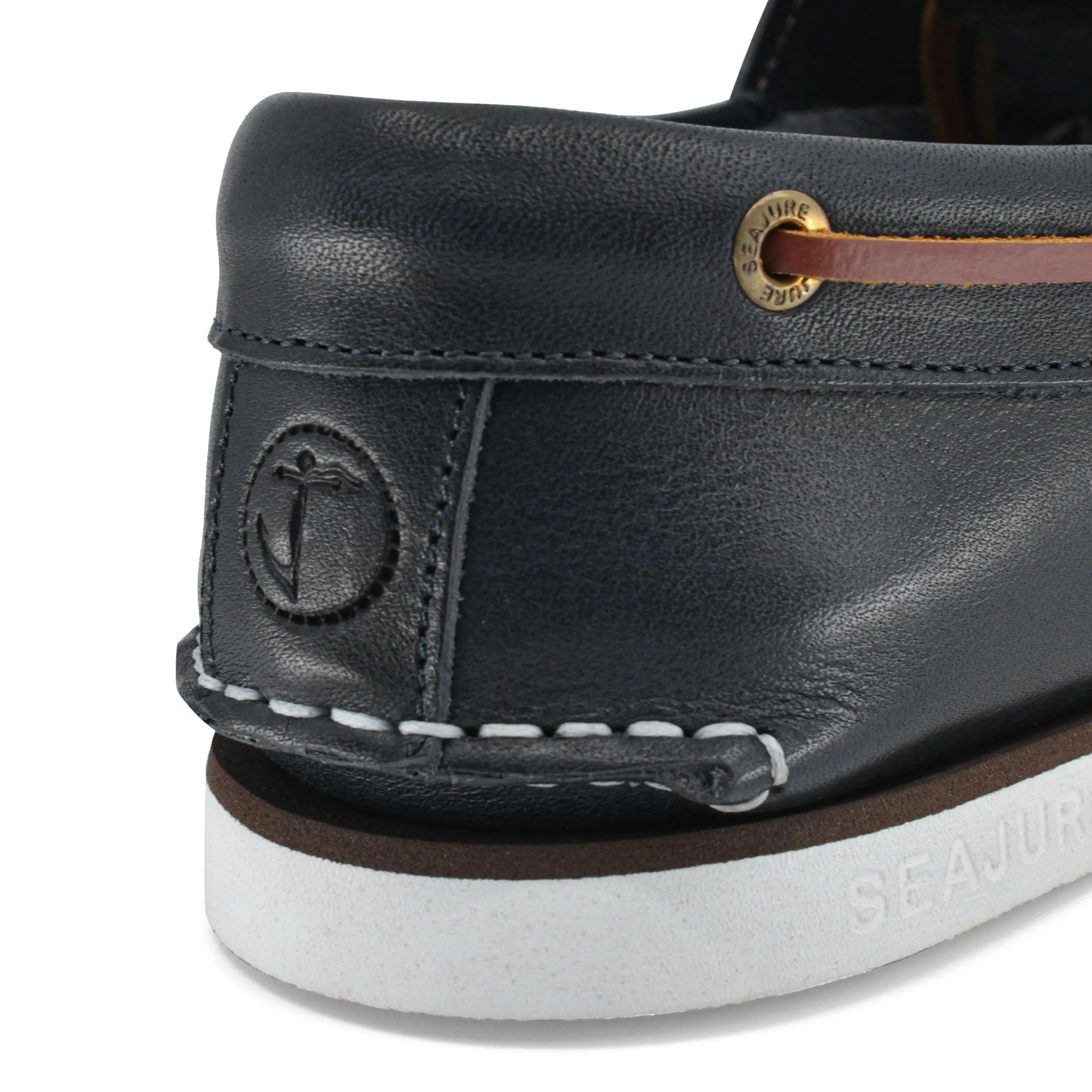 Men Boat Shoe Zlatni - VirtuousWares:Global