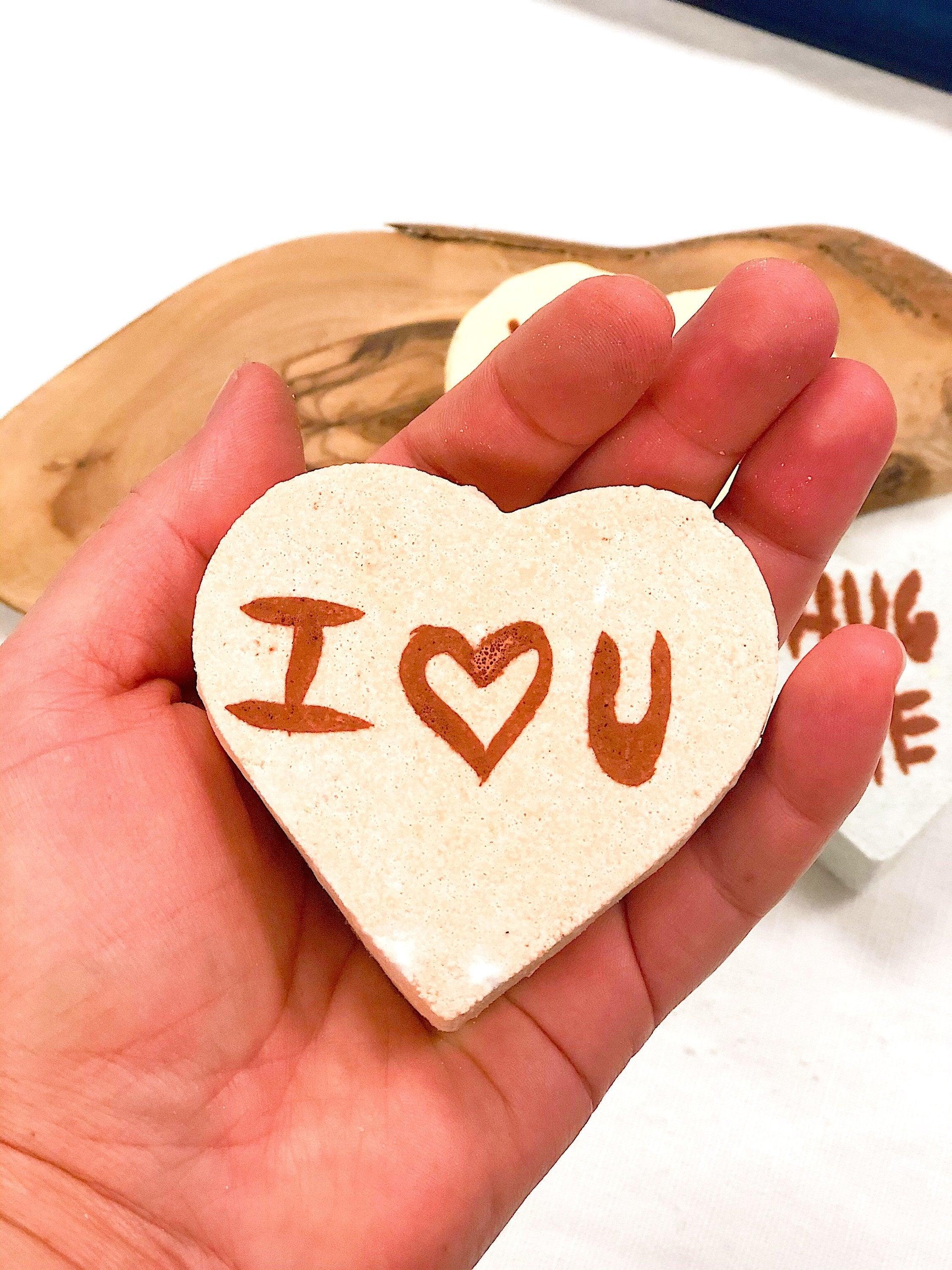 Organic bath bomb / Valentine's Day / conversation hearts / - VirtuousWares:Global