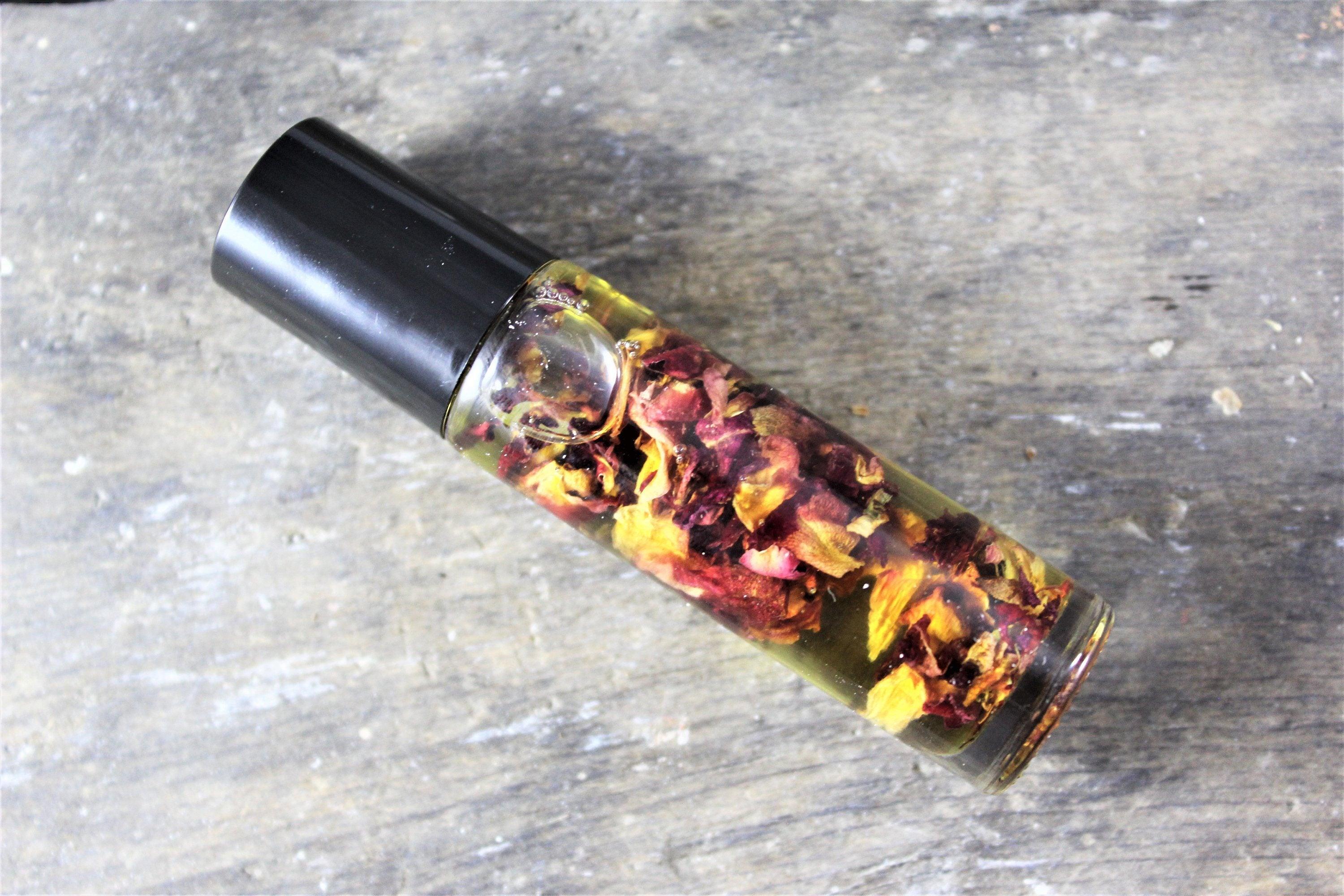 Organic Perfume Oil / Organic Essential Oil Blend / Organic Essential - VirtuousWares:Global