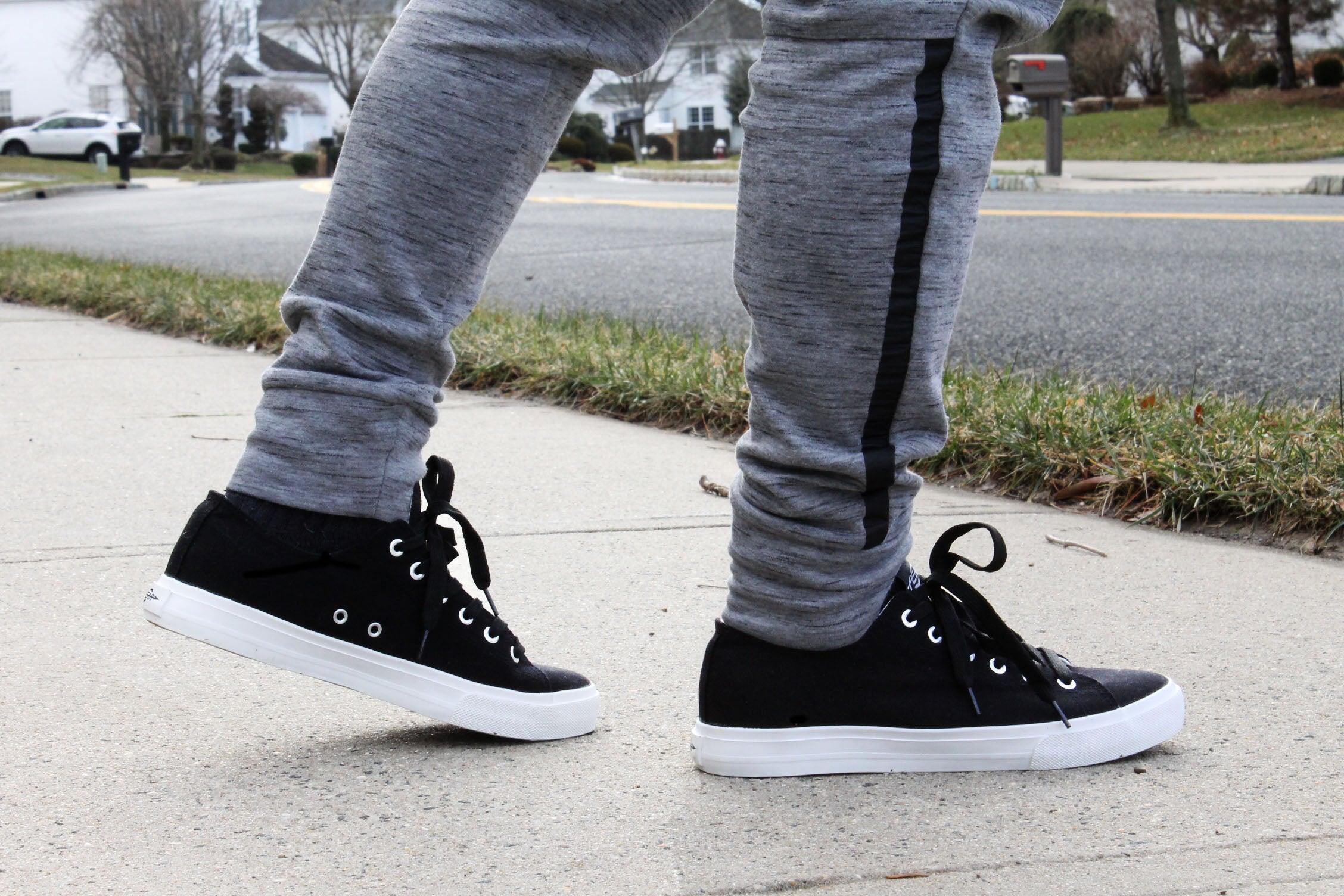 Retro Black/White Canvas Sneakers Unisex Size - Cushioned Insole - VirtuousWares:Global