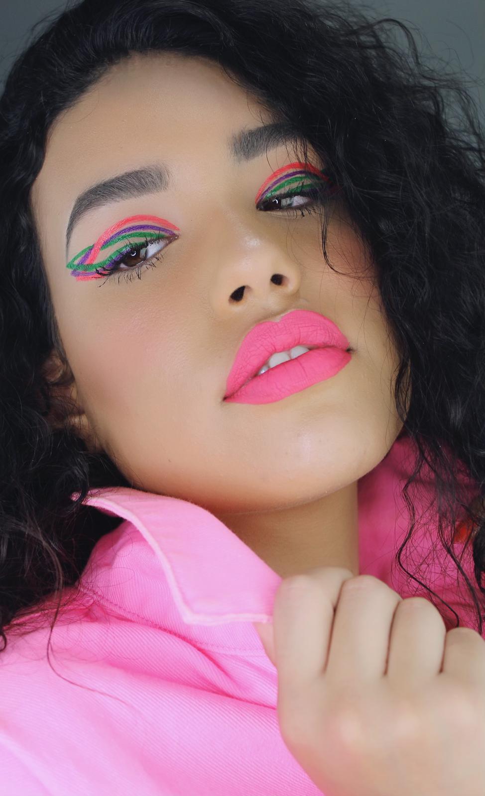 SG So Edgy Deep eyeliner 01 - VirtuousWares:Global