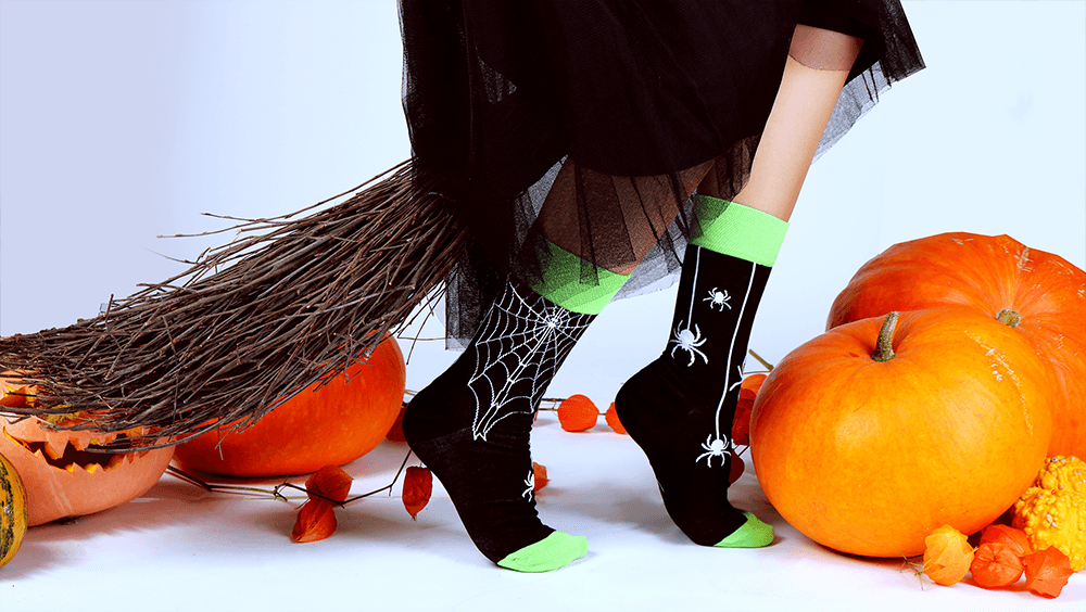 SPIDER Halloween socks with spiderwebs - VirtuousWares:Global