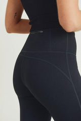 Straight-Leg Essential Performance Leggings - VirtuousWares:Global