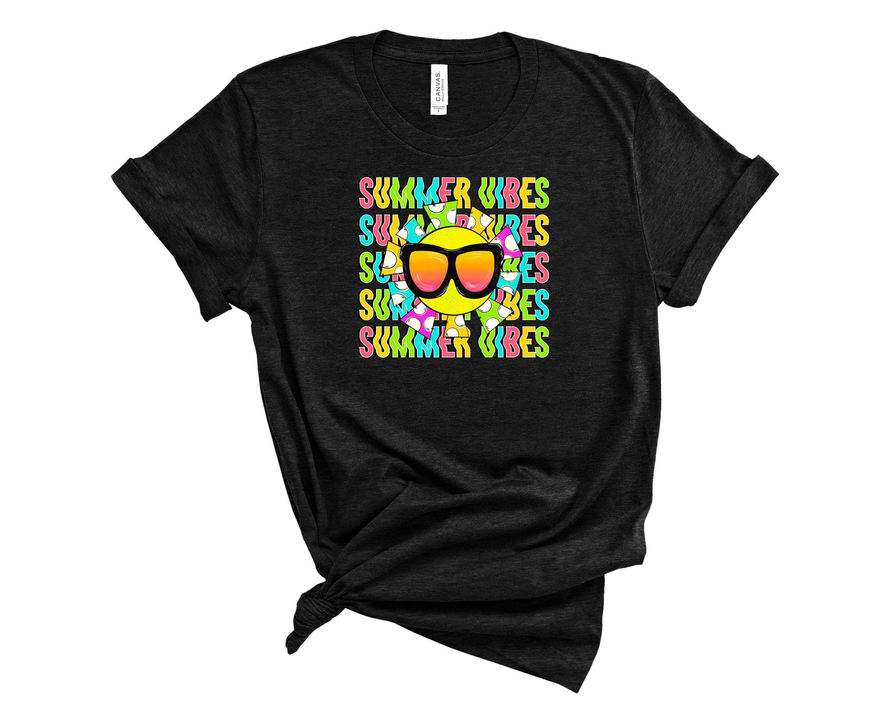 Summer Vibes Sun - Graphic Tee - VirtuousWares:Global