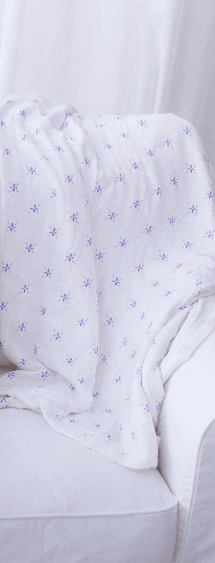 Watercolor Star and White Newcastle Blanket - VirtuousWares:Global