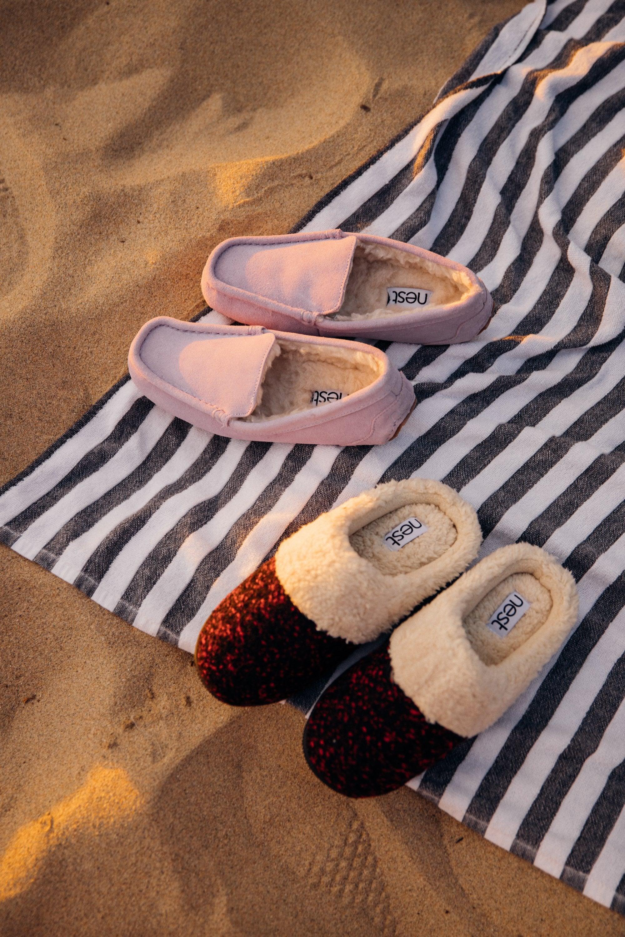 Women's Slippers Cozy Wine Crumble - VirtuousWares:Global