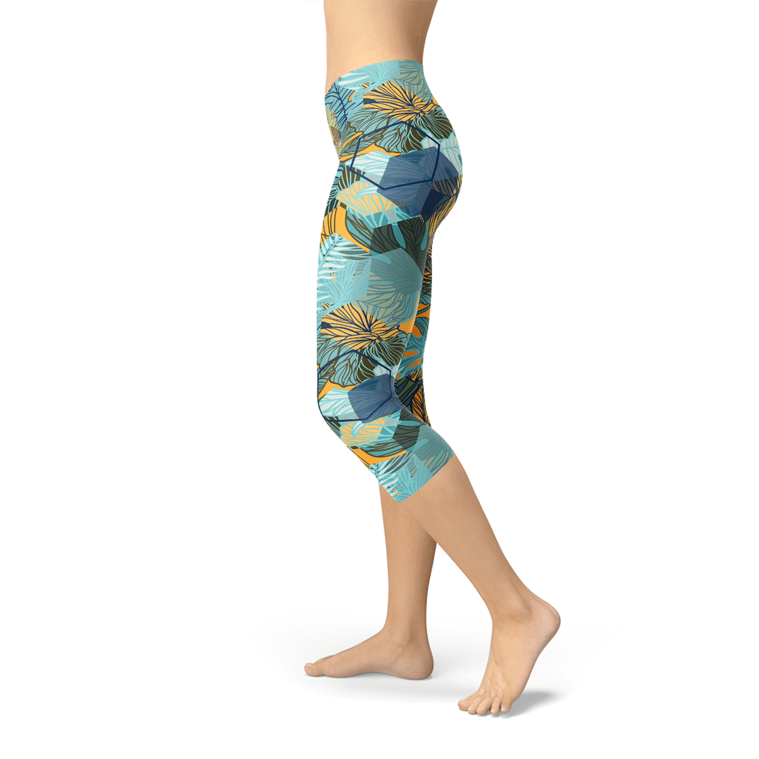 Womens Hexagon Floral Capri Leggings - VirtuousWares:Global